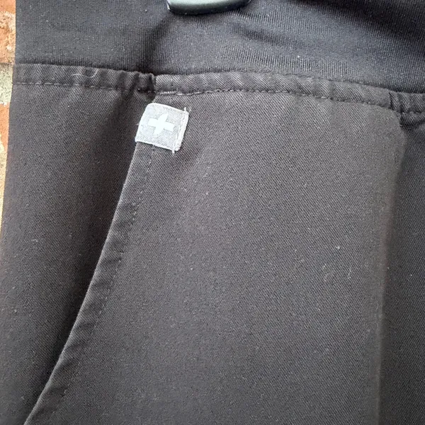 Figs Technical Collection Zamora Black Jogger Scrub Bottoms Size Medium - Image 2