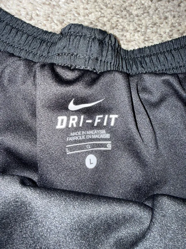 Nike Dri-FIT Women's Lined Running Shorts Black and Yellow - Image 4