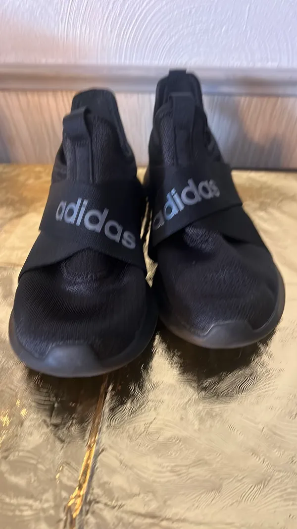 Women’s Adidas shoes - Image 2