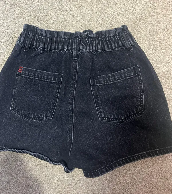 Urban Outfitters Shorts - Image 4