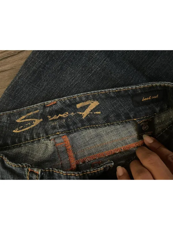 VTG Seven7 Bootcut Jeans Sz 6P Blue Dark Wash Embroidered - Image 3