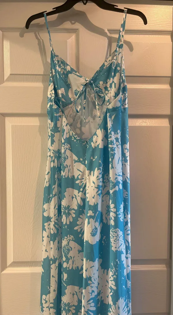 Floral Silky Maxi Dress - Image 3