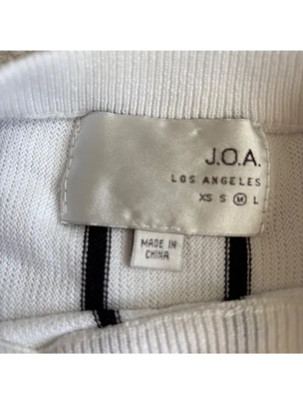 J.O.A. Los Angeles Black White Stripe Sleeveless Minimalist Knit Sweater - Image 4