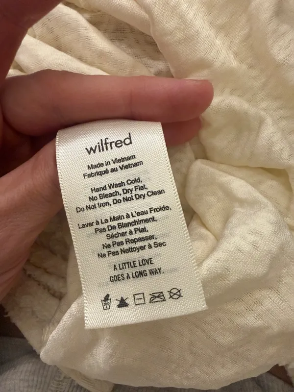 Aritzia Wilfred Cream Embroidered Lace one piece long sleeve bodysuit - Image 5