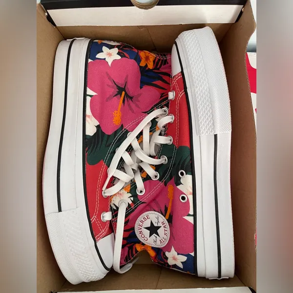 Converse Chuck Taylor All Star Lift Platform High Tops -Canvas in Strawberry Jam - Image 6
