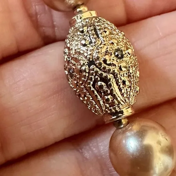 NWT Avon vintage gold tone beaded necklace - Image 6
