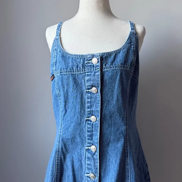 Revolt Vintage Blue Denim Button-Front Dress Knee Length Summer Western Classic - Image 2