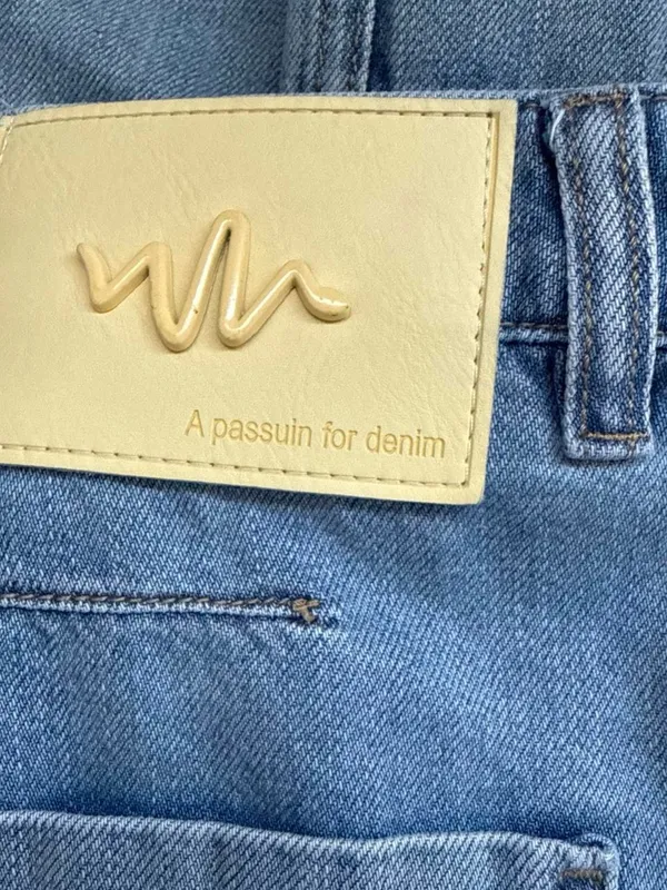 Wide Leg Light Blue Women's Jeans - Image 3