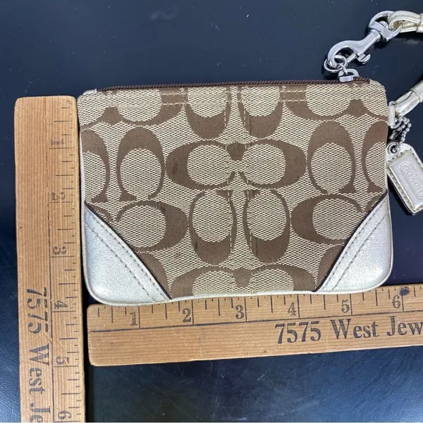 Coach Signature‎ Canvas Leather Wristlet Bag Beige Gold - Image 7