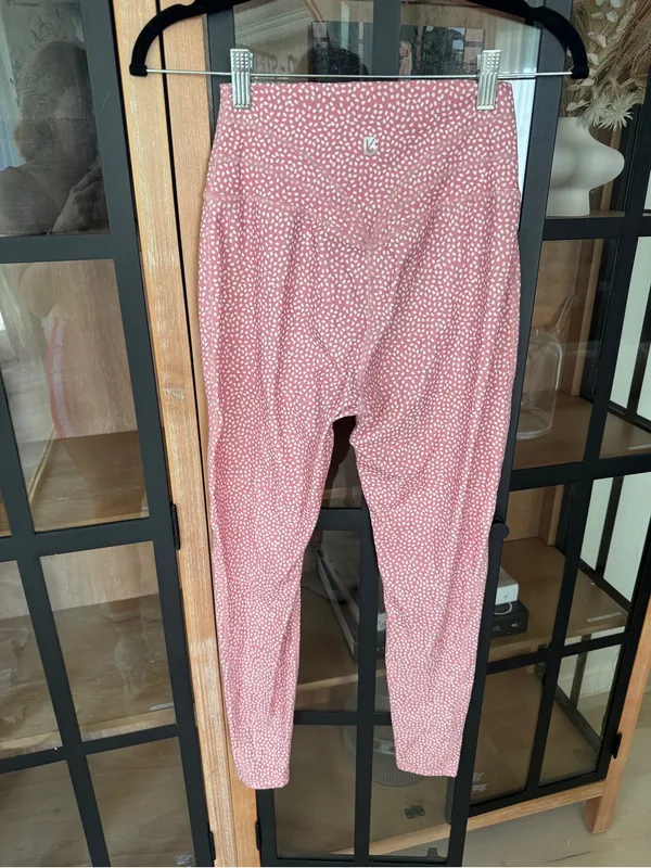 Buffbunny Legacy leggings high waisted rise mauve bossy print dots workout - Image 3