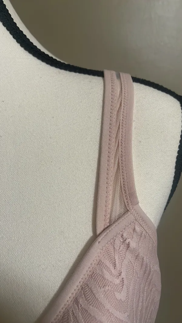 Adore Me Bra Sz 36DDD Beige Padded Underwire Feminine Sheer Strap Detail - Image 3