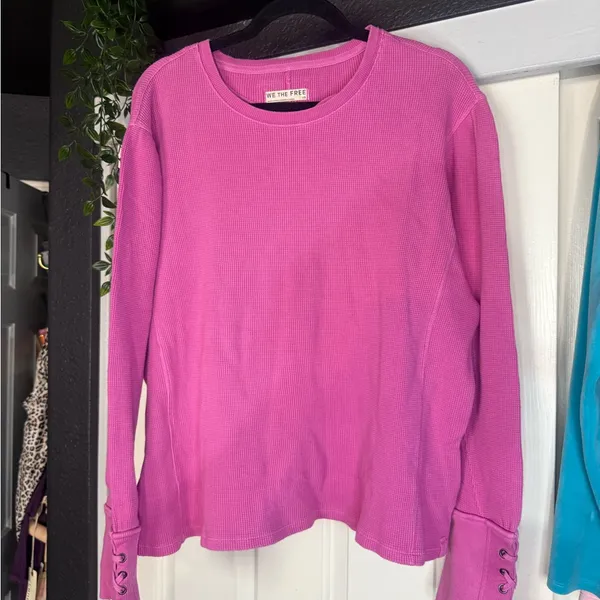 Free People We The Free Pink Waffle Knit Thermal Lace Up Sleeve Top L NWOT - Image 5