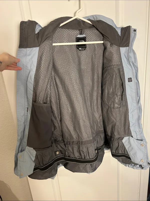 The North Face Light Blue, Navy & White Hooded Shell Jacket - Image 5