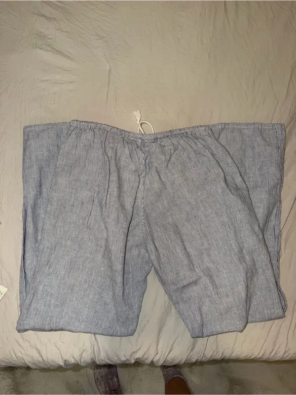Brandy Melville Light Blue Striped Drawstring Joggers - Image 2