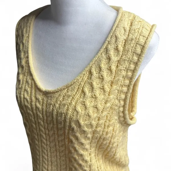 Yellow Cable Knit V-Neck Sweater Vest Preppy Light Academia Small - Image 4