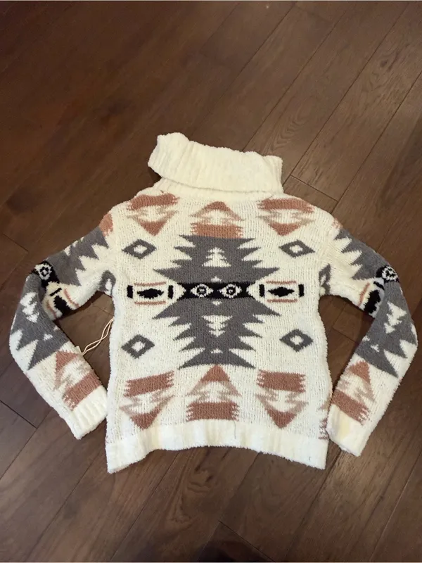 Poof Apparel Cozy Turtleneck Aztec Pattern Sweater - Medium NWT - C16-058 - Image 8