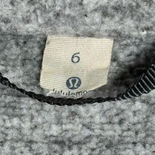 Lululemon‎ Its Fleecing Cold Zip Up Jacket Heathered White Dark Carbon Size 6 - Image 3