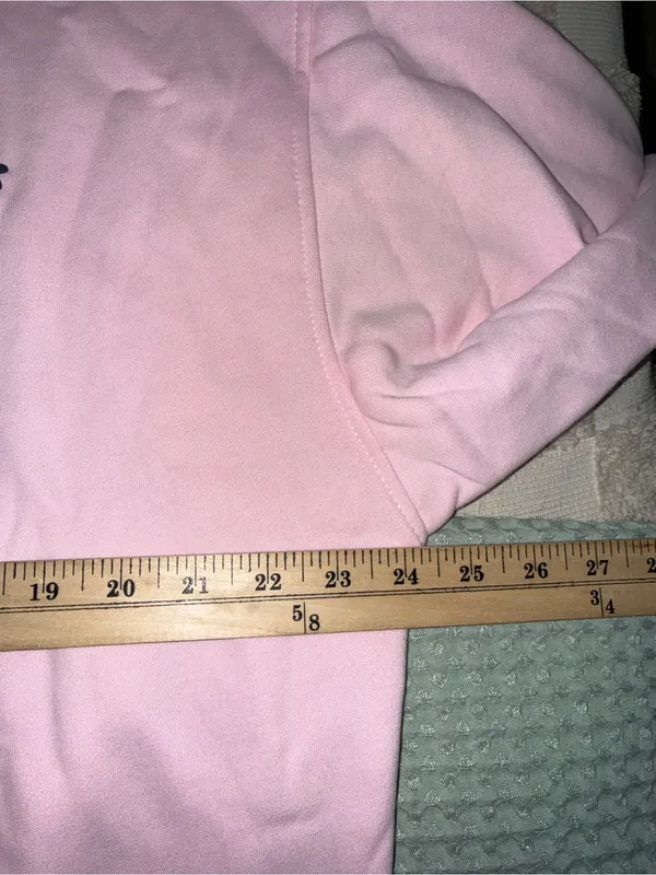 NWT White Fox Lucky Thirteen Cheyenne" oversized hoodie size M/L - Image 3
