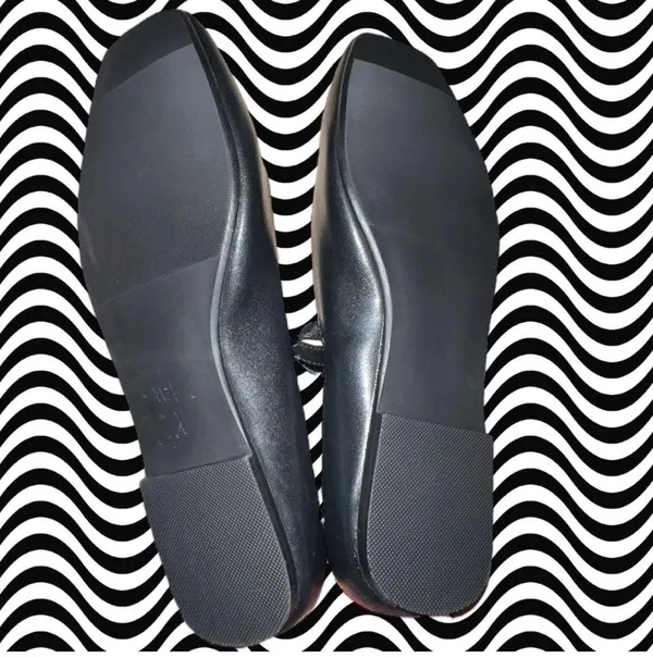 Black Size 9.5 - Image 5