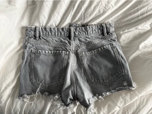 ZARA Jean Shorts High-Waisted - Image 2