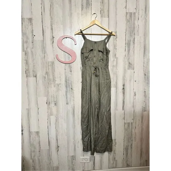 Green jumpsuit size small Green - Image 2