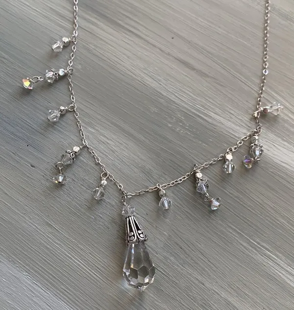 New crystal and silver necklace - Image 2