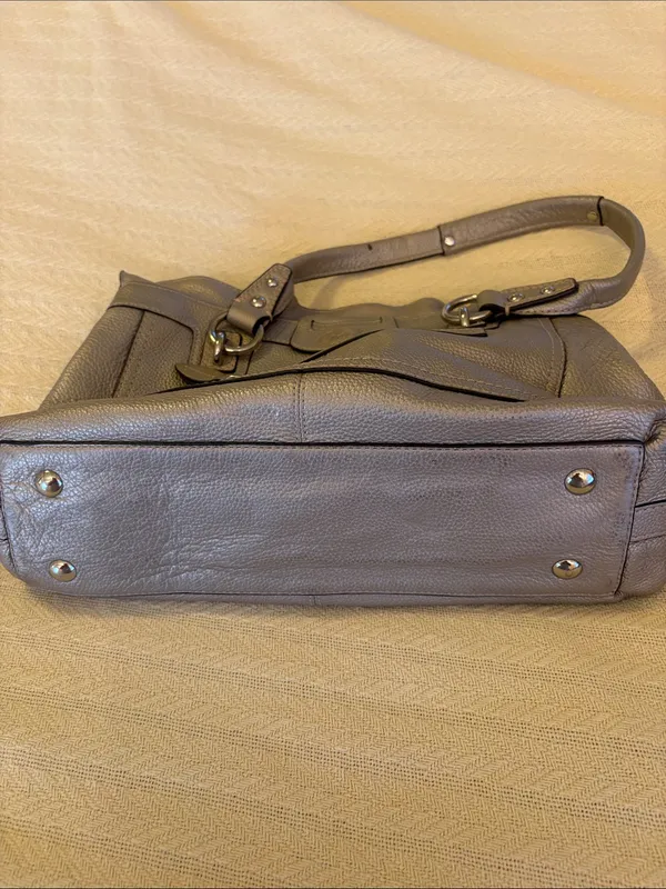 Coach Gray Leather Hand Bag Purse - Image 11