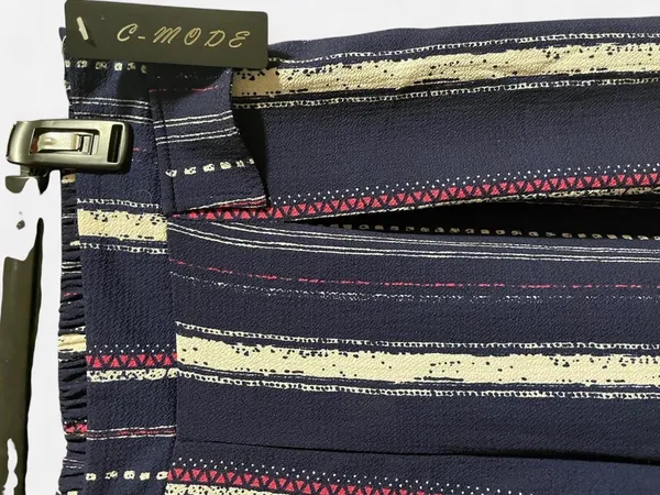 Navy Striped Cropped Wide - Image 3
