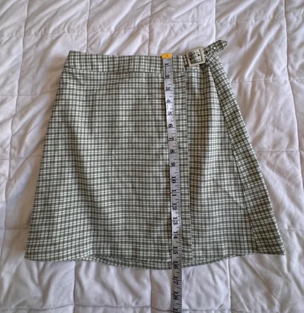 Brandy Melville Skirt Plaid Mini size small - Image 6