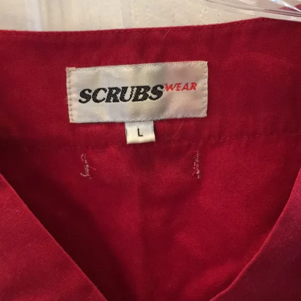 FINAL MARKDOWN Scrubswear Scrub Top (L) Red Size L - Image 4