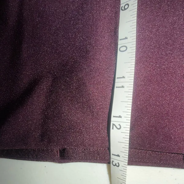 Athleta Women's Size Large Maroon Metallic Activewear Stretch Yoga Pant - Image 5
