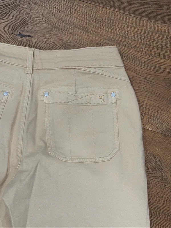 Pilcro Cream Cargo Jeans for Women 28 - Image 3