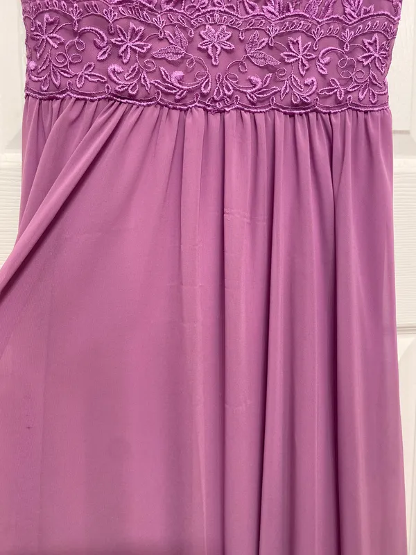 Mori Lee Formal gown - Image 7