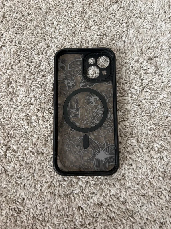 iPhone 15 Floral Case Black - Image 2