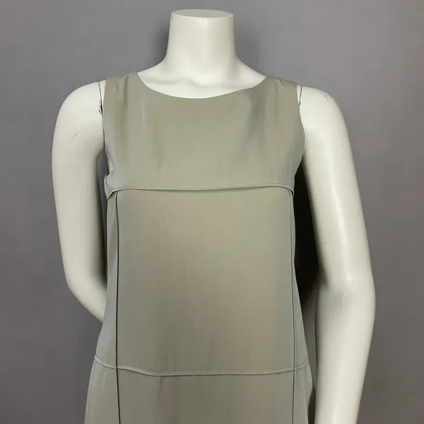 Shift‎ Dress Sleeveless Clean Lines Pintucks Mod Professional Office Neutral - Image 4