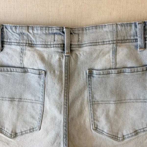 We The Free CVRY High Rise Denim Cutoff Shorts Womens 31 Light Blue Wash - Image 7