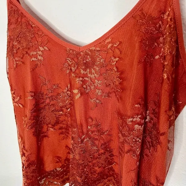 🆕 Heart Hips Rust Colored Lace Tank - Image 5