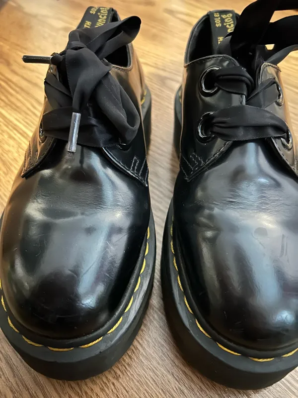 Dr. Martens Holly Oxford - Image 3