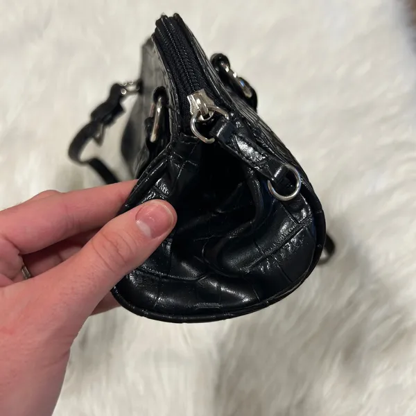 Vintage Y2K Bisou Bisou Black Faux Leather Croc Embossed Shoulder Purse Midi‎ - Image 3