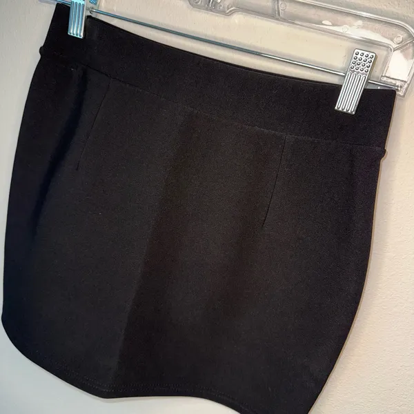 Mini Skirt Black - Image 3