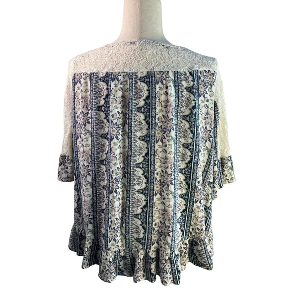 G Collection Floral Lace Boho Blouse – Size XL - Image 3