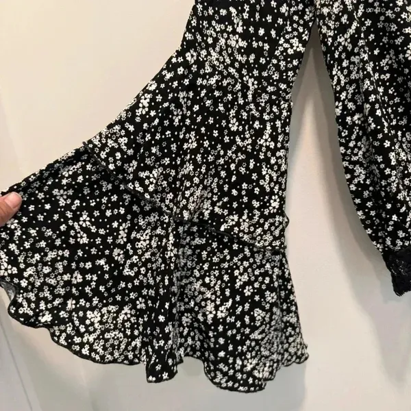 Free‎ People Ditsy Floral Black Lace Bodysuit Dramatic Ruffle Long Sleeve… - Image 6