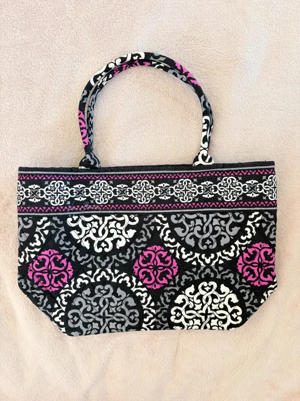 Vera Bradley Canterbury Magenta Black Medallion Holiday Tote 6" Top Handle Bag - Image 3