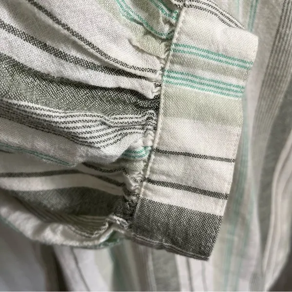 a.n.a Gray and Light Green Striped Linen V-Neck Pullover Blouse Women’s Size XS - Image 7