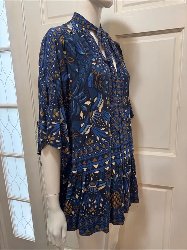 Farm Rio Tropical Magic Blue Patterned Tie-Neck Women’s Dress Size Medium - Image 9