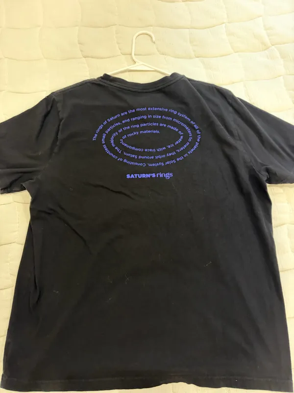 Old Navy Black graphic tee - Image 2