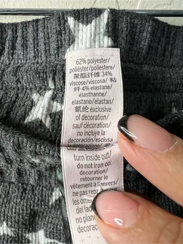Victoria’s Secret Gray Waffle Knit Star Print Lounge Joggers - Image 7