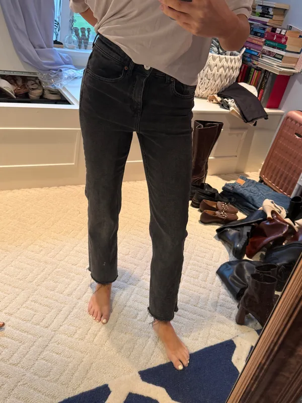 H&M Divided Black High Rise Straight Leg Jeans Size 2 - Image 3