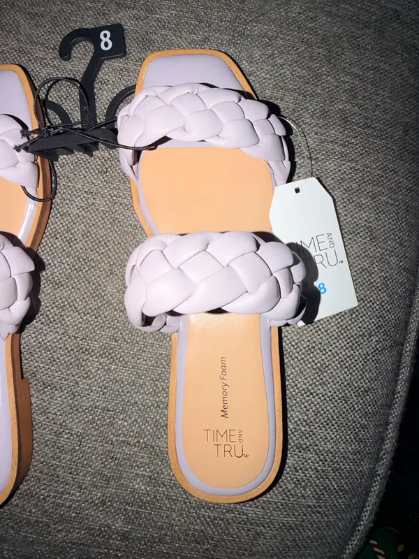 Time & Tru NWT sandals - Image 3