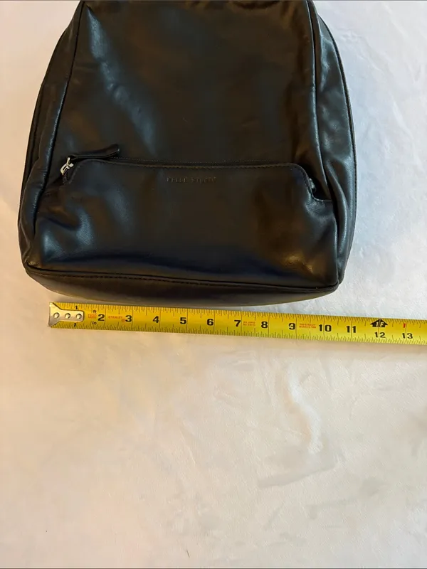 Wilson’s Black Leather Mini Backpack - Image 4